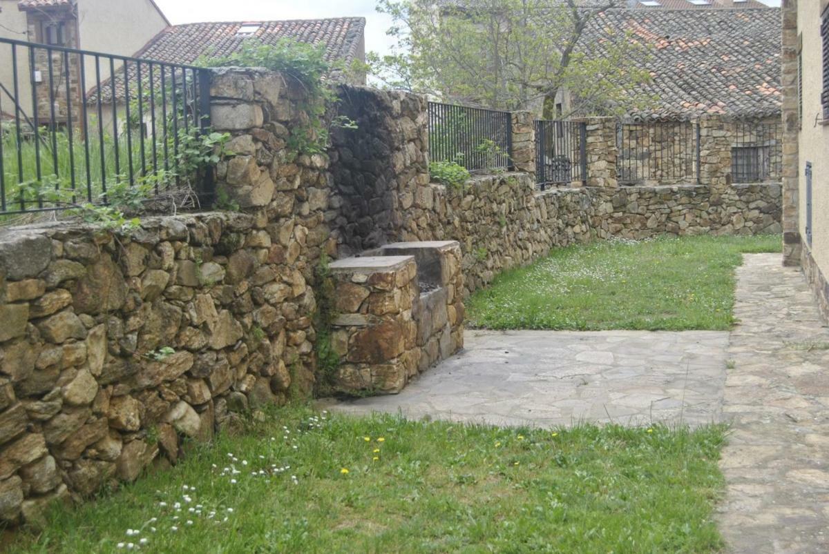 Huertas Apartment La Serna del Monte Екстериор снимка